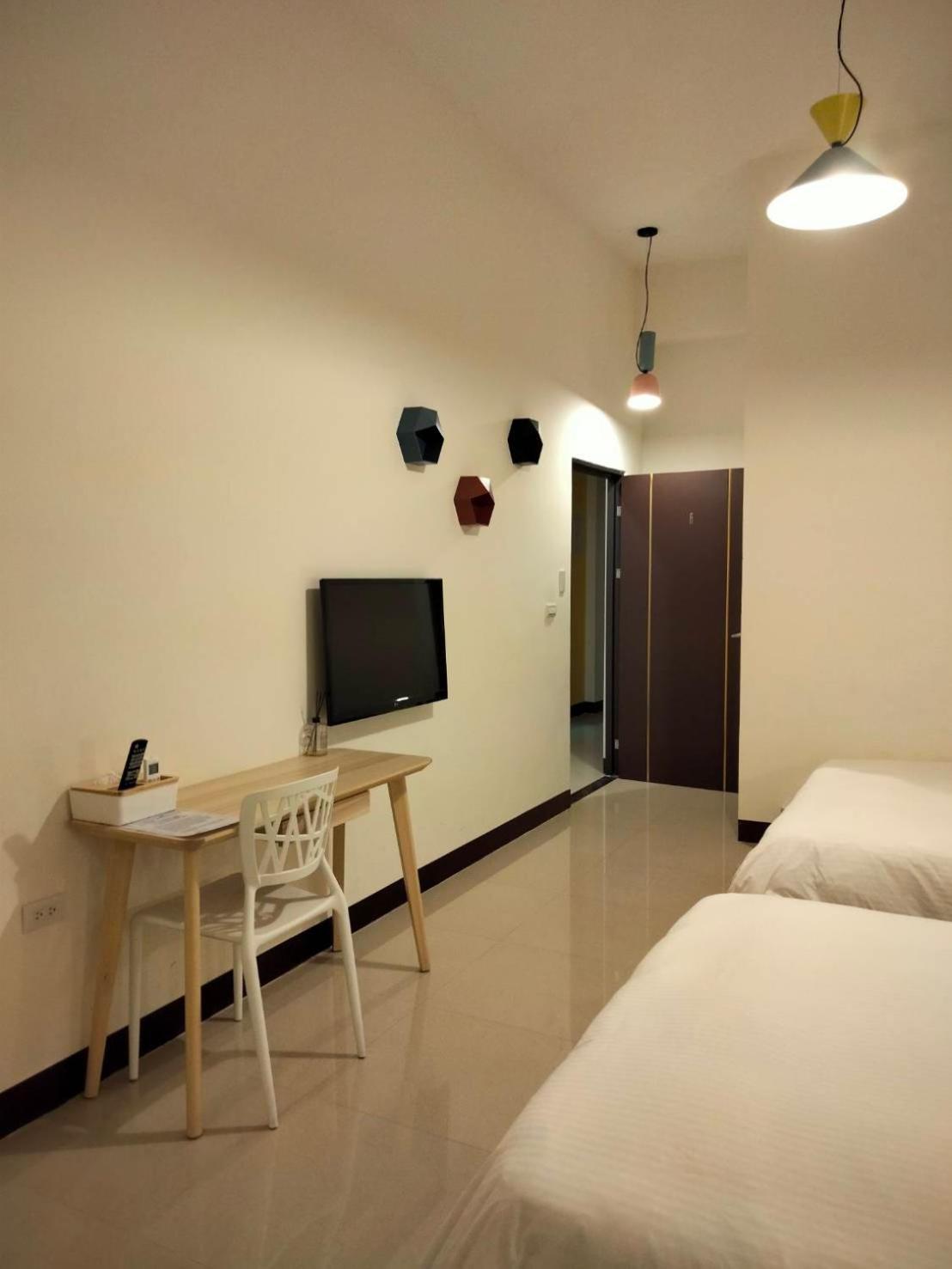 910 Hostel Юйли Экстерьер фото